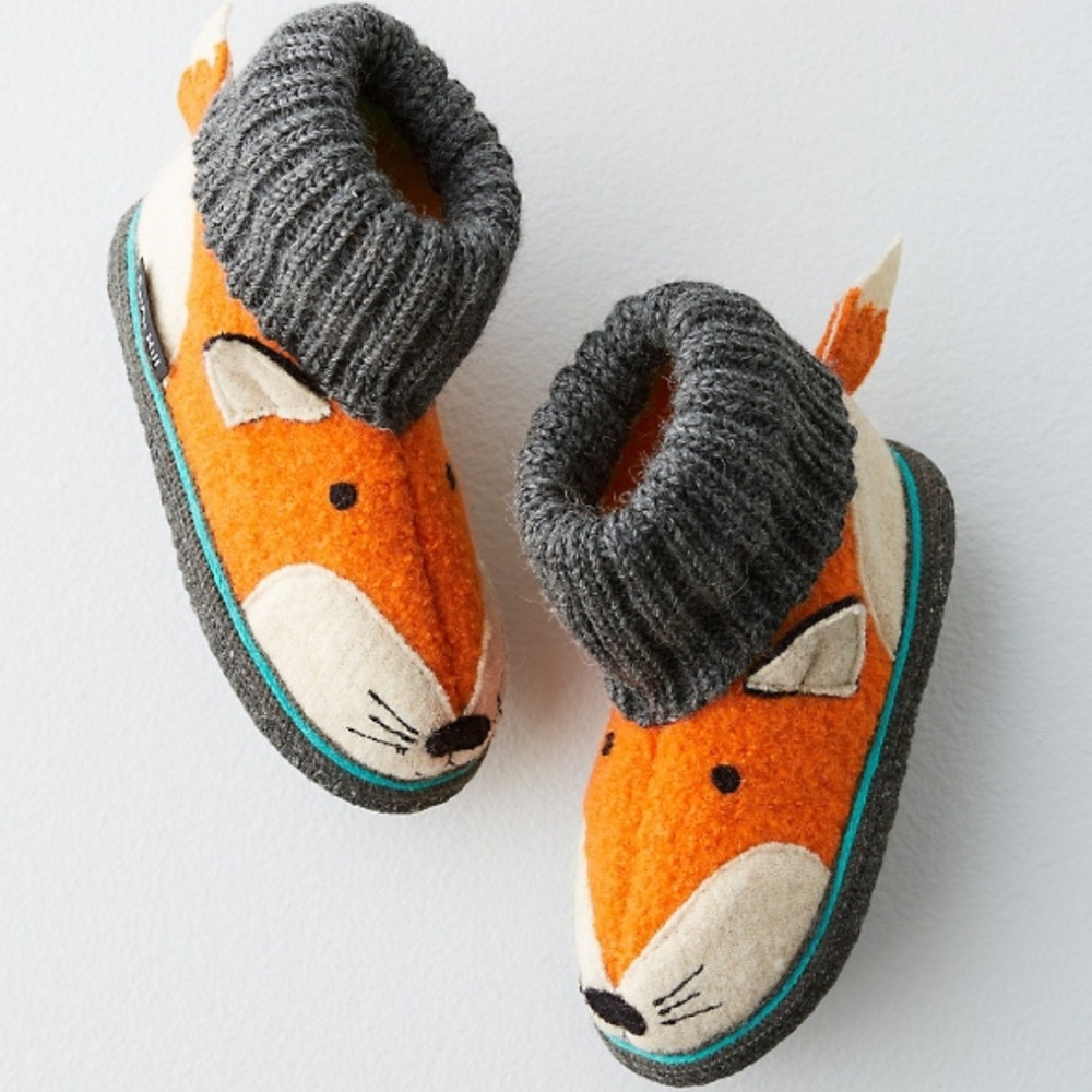 🦊 Toddler size 6 Boiled Wool Fox Slippers